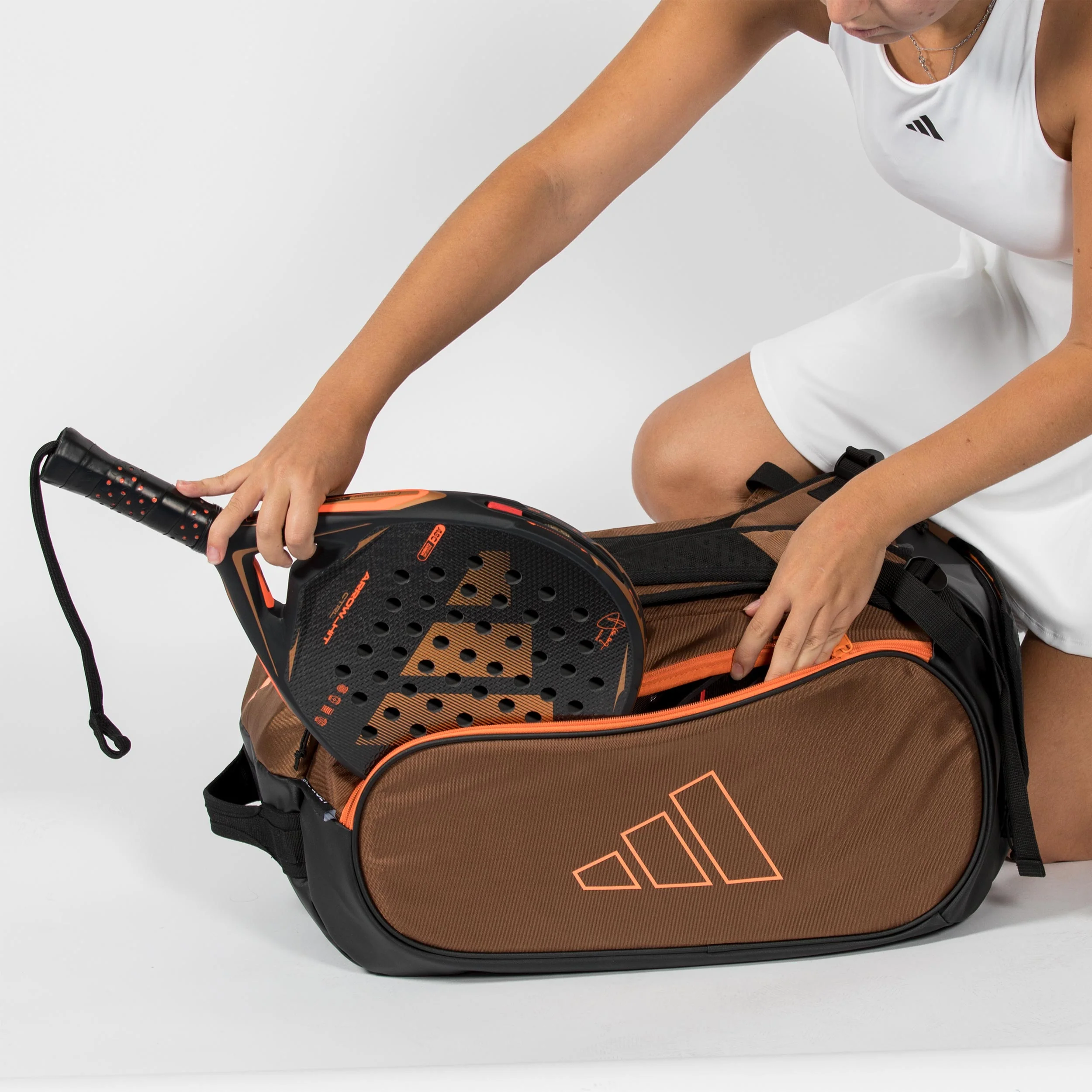 Tour 2026 SchlÀgertasche - bronze - Image 4