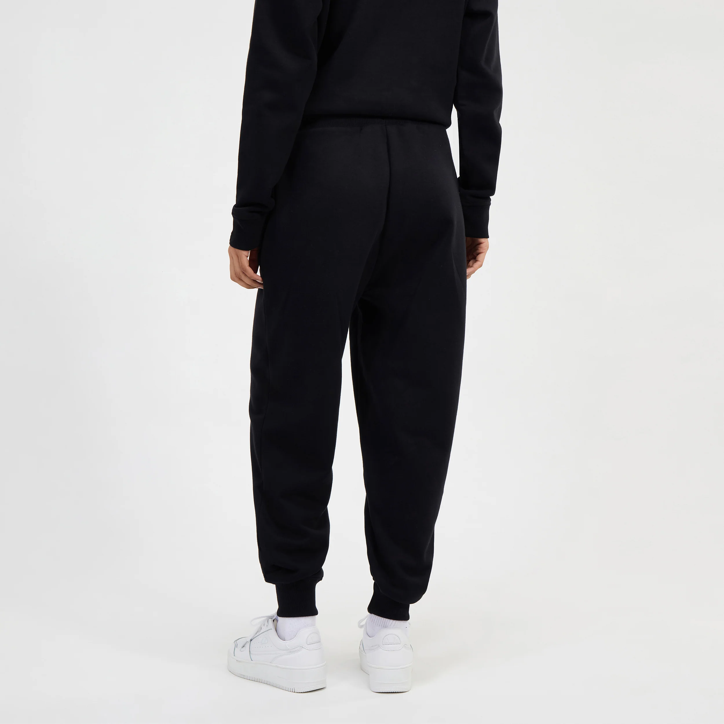 Majana Jogs Trainingshose Damen-Schwarz - Image 6