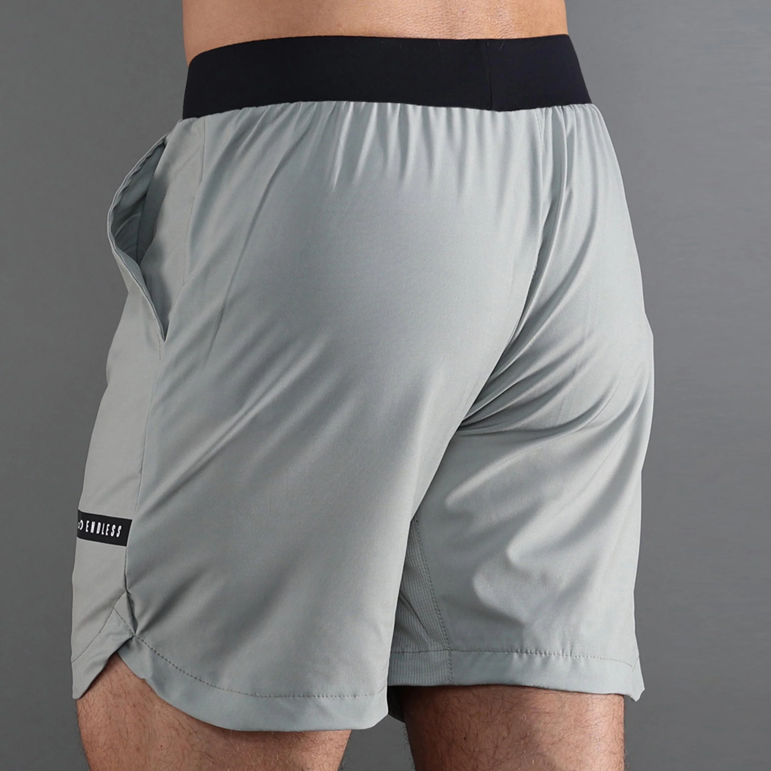 Swift Shorts Herren-hellgrau - Image 2