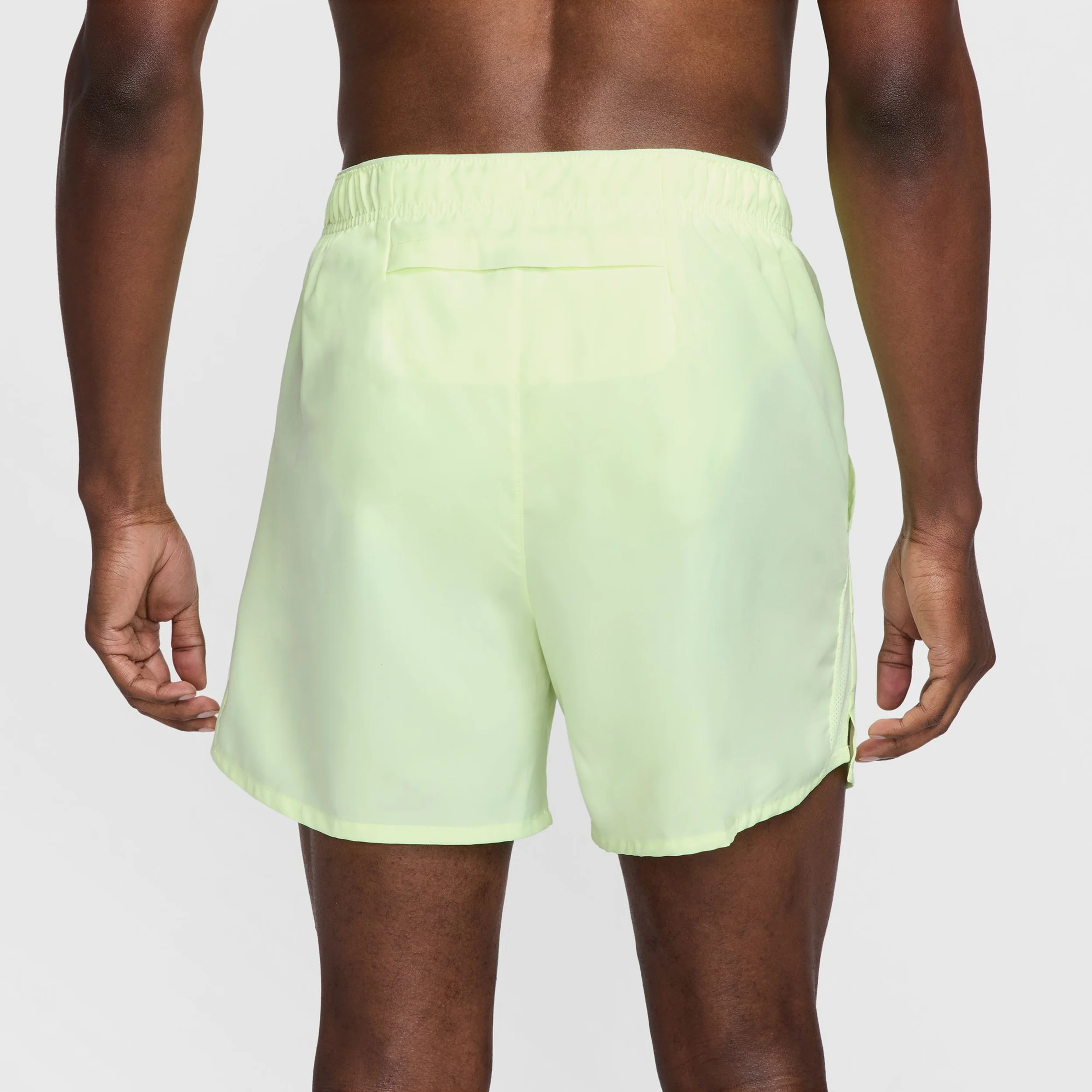 Challenger 5in Laufshorts Herren - limette - Image 6