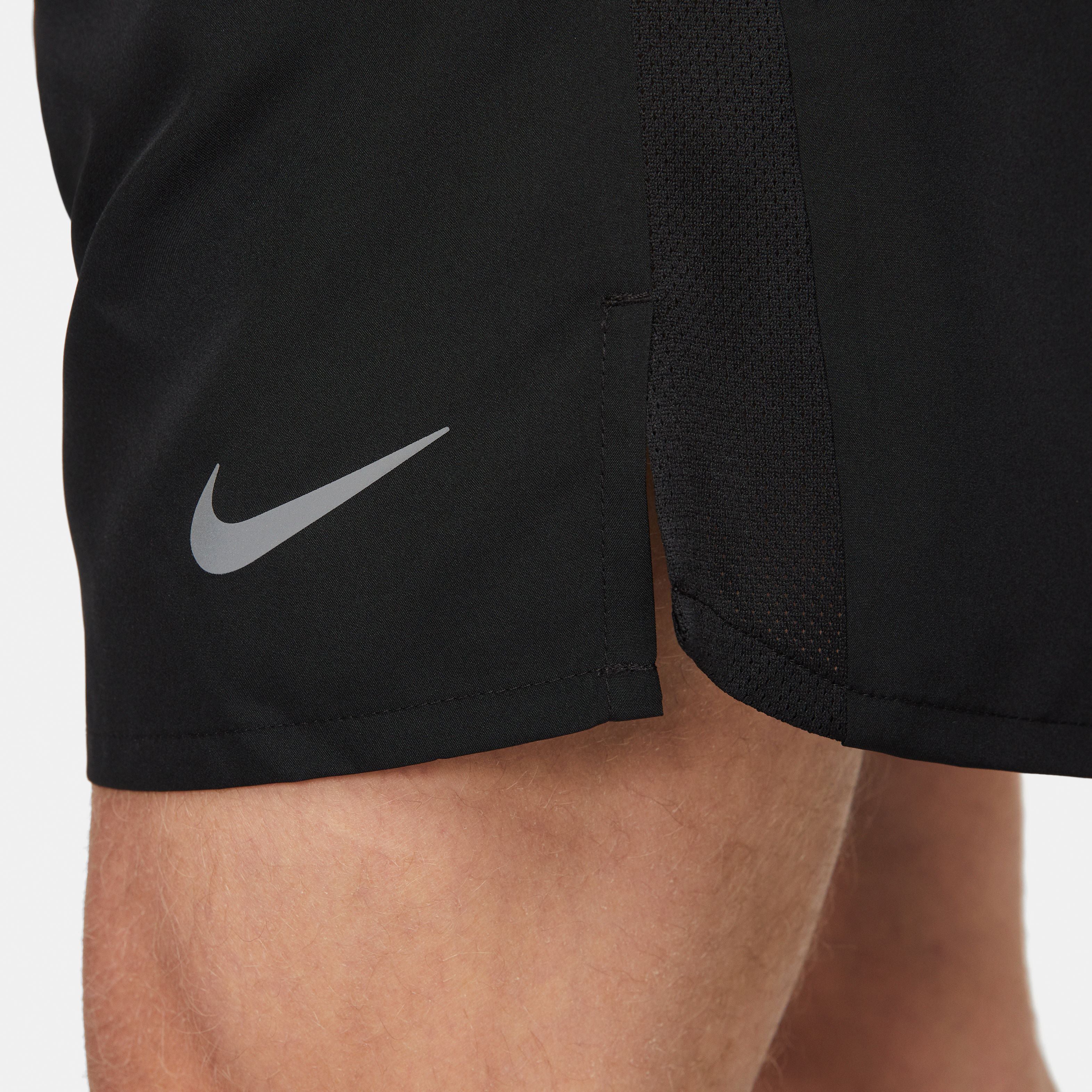 Challenger 7in Brief-Lined Laufshorts Herren - schwarz - Image 10
