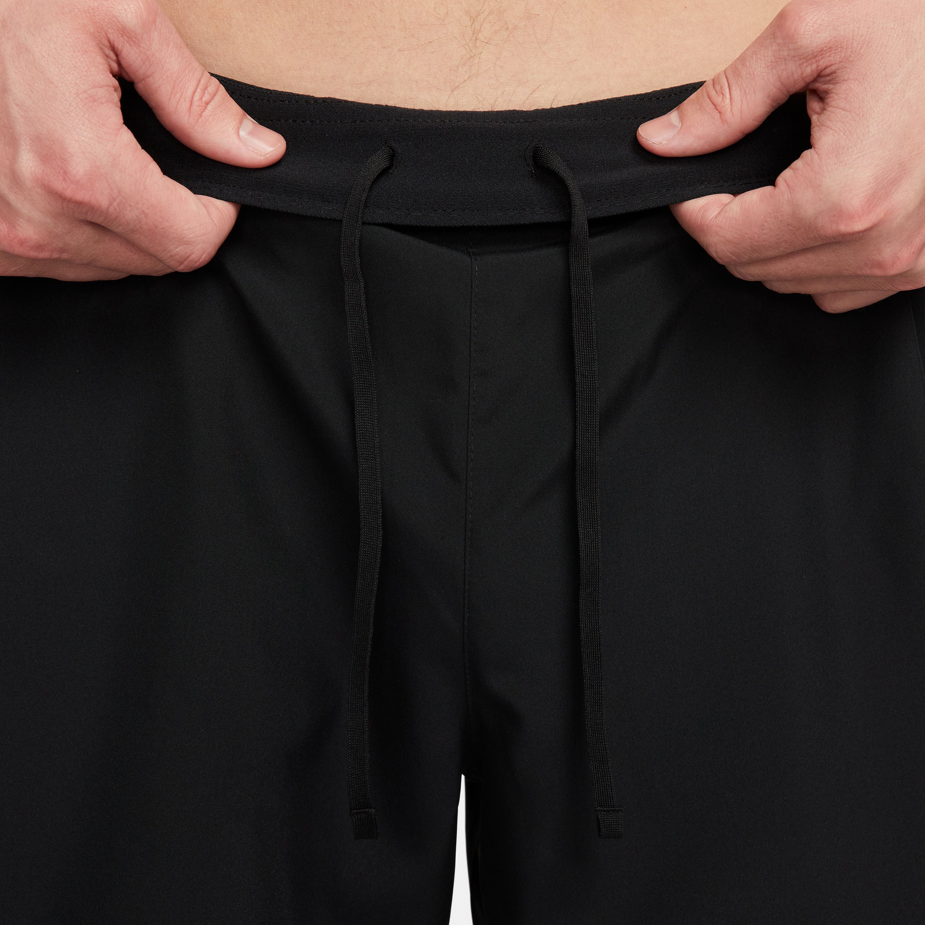Challenger 7in Brief-Lined Laufshorts Herren - schwarz - Image 12