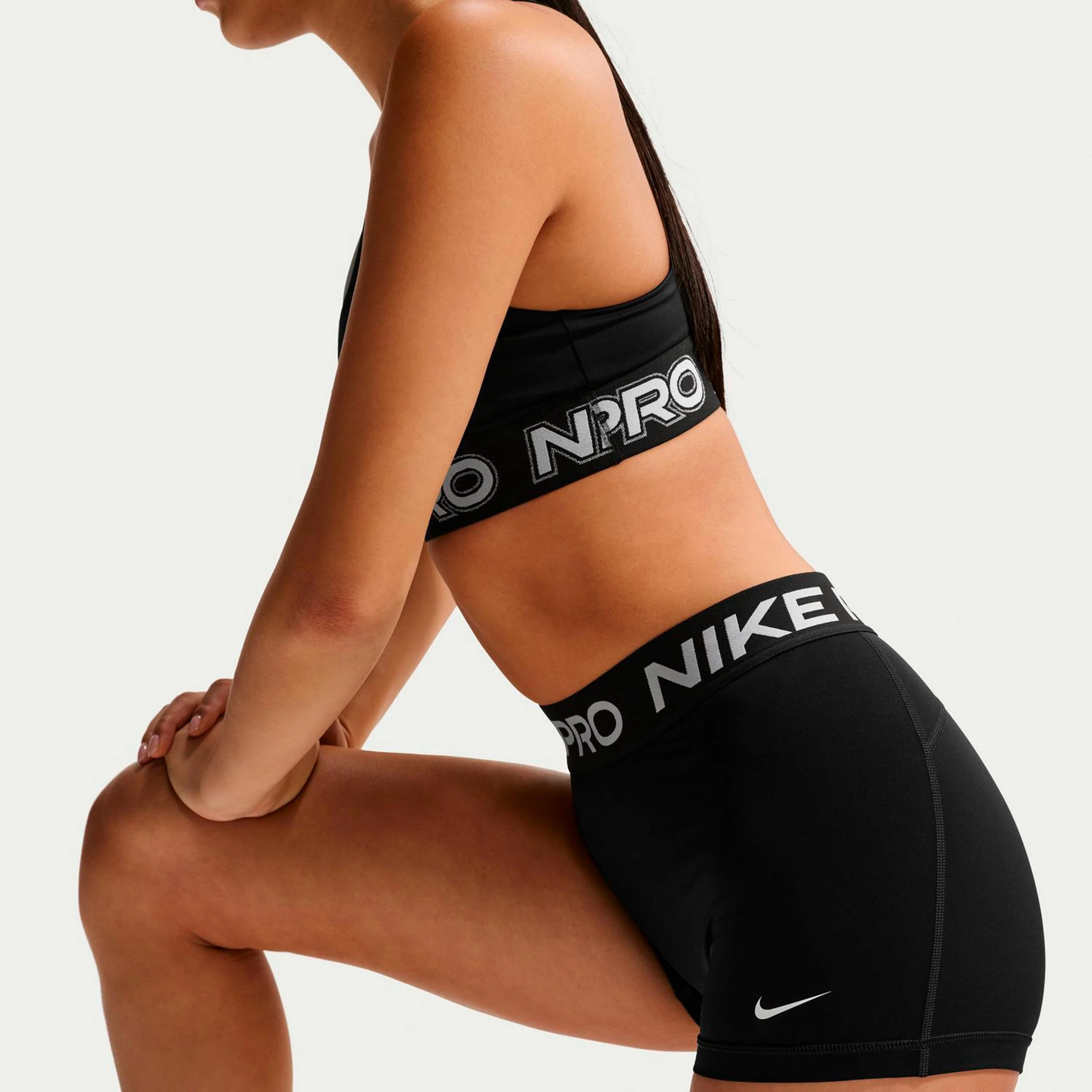Dri-Fit 365 3in Shorts Damen-schwarz - Image 5