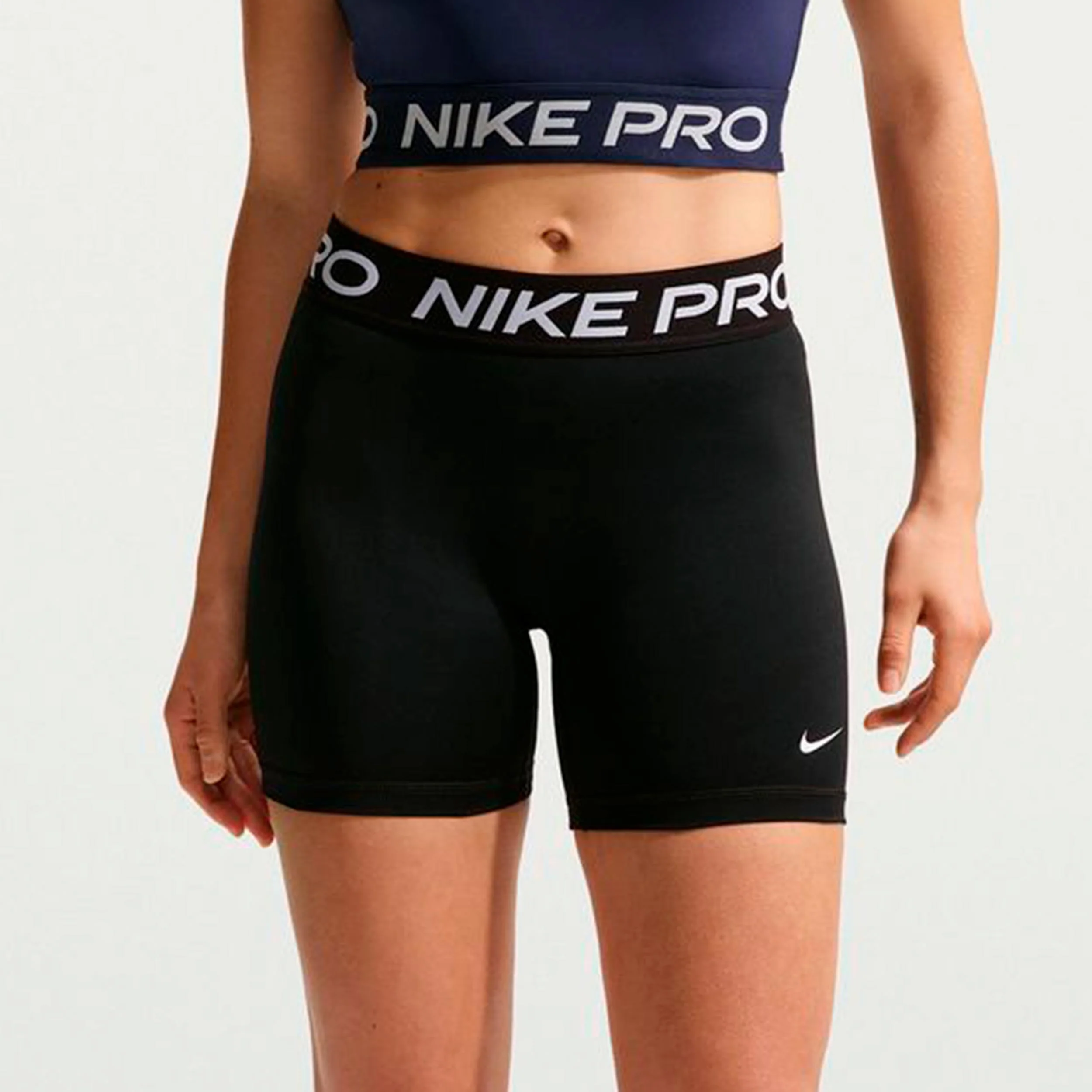 Dri-Fit 365 5in Shorts Damen-schwarz