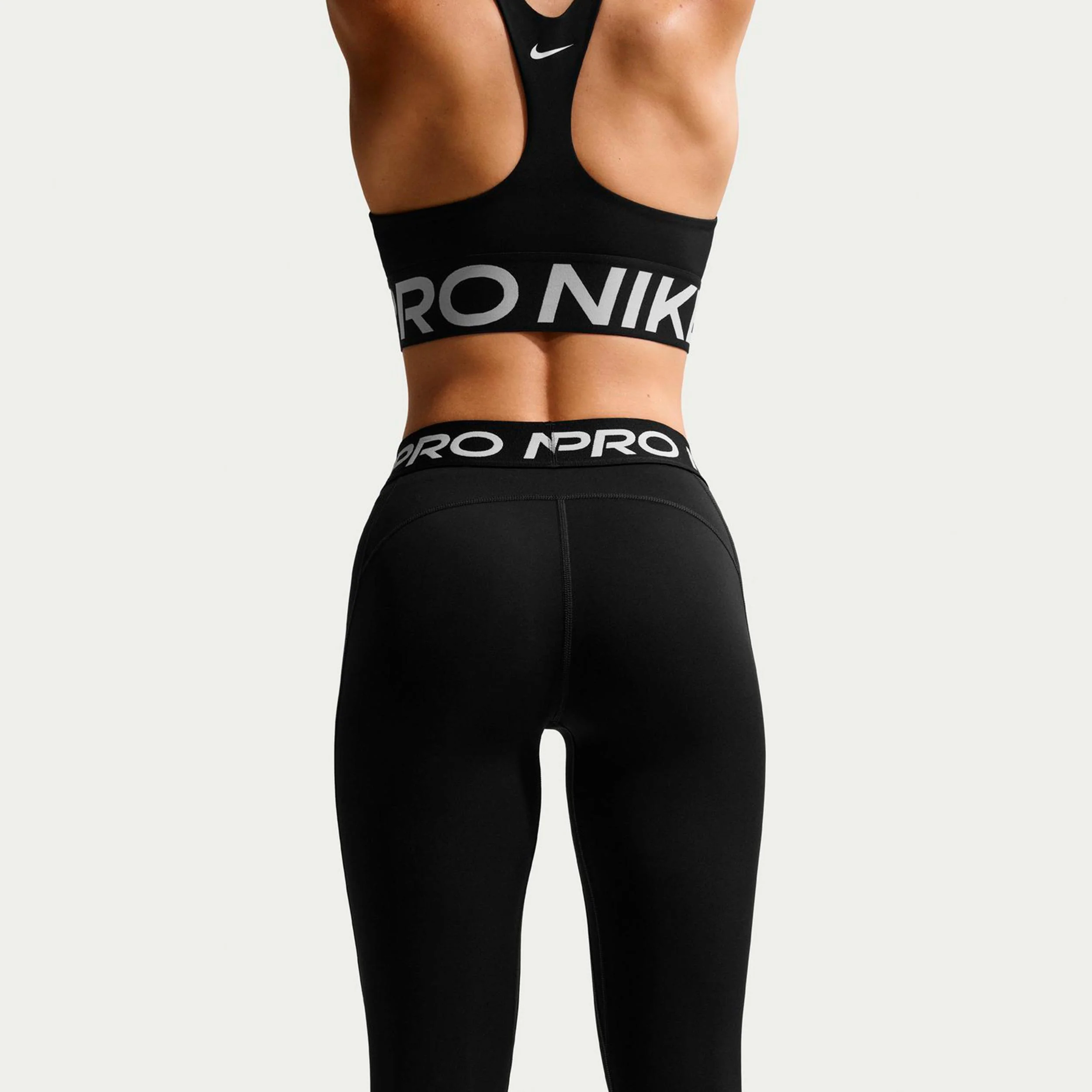 Dri-Fit 365 Tight Damen-schwarz - Image 4