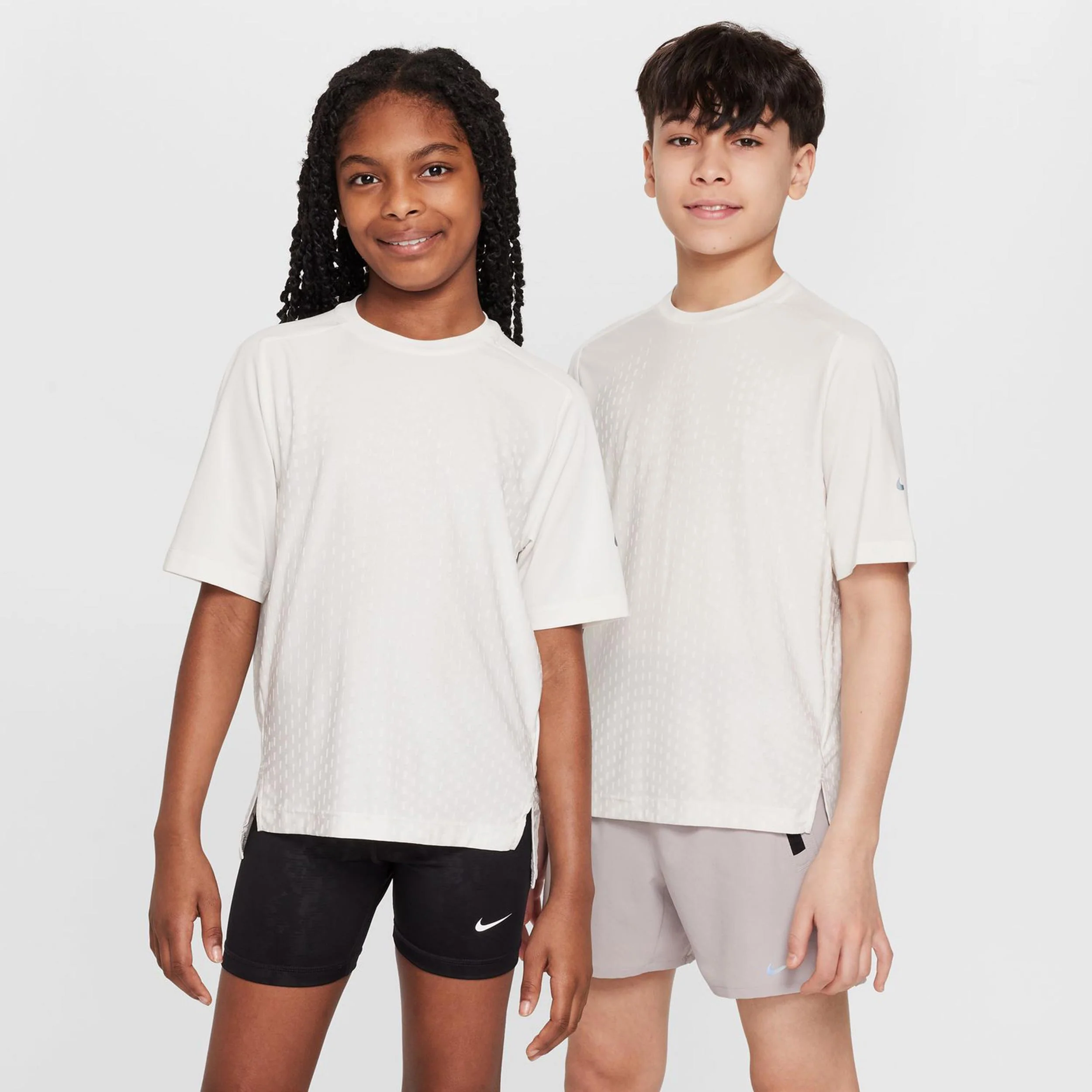 Dri-Fit Advantage Multi T-Shirt Kinder-Creme - Image 7