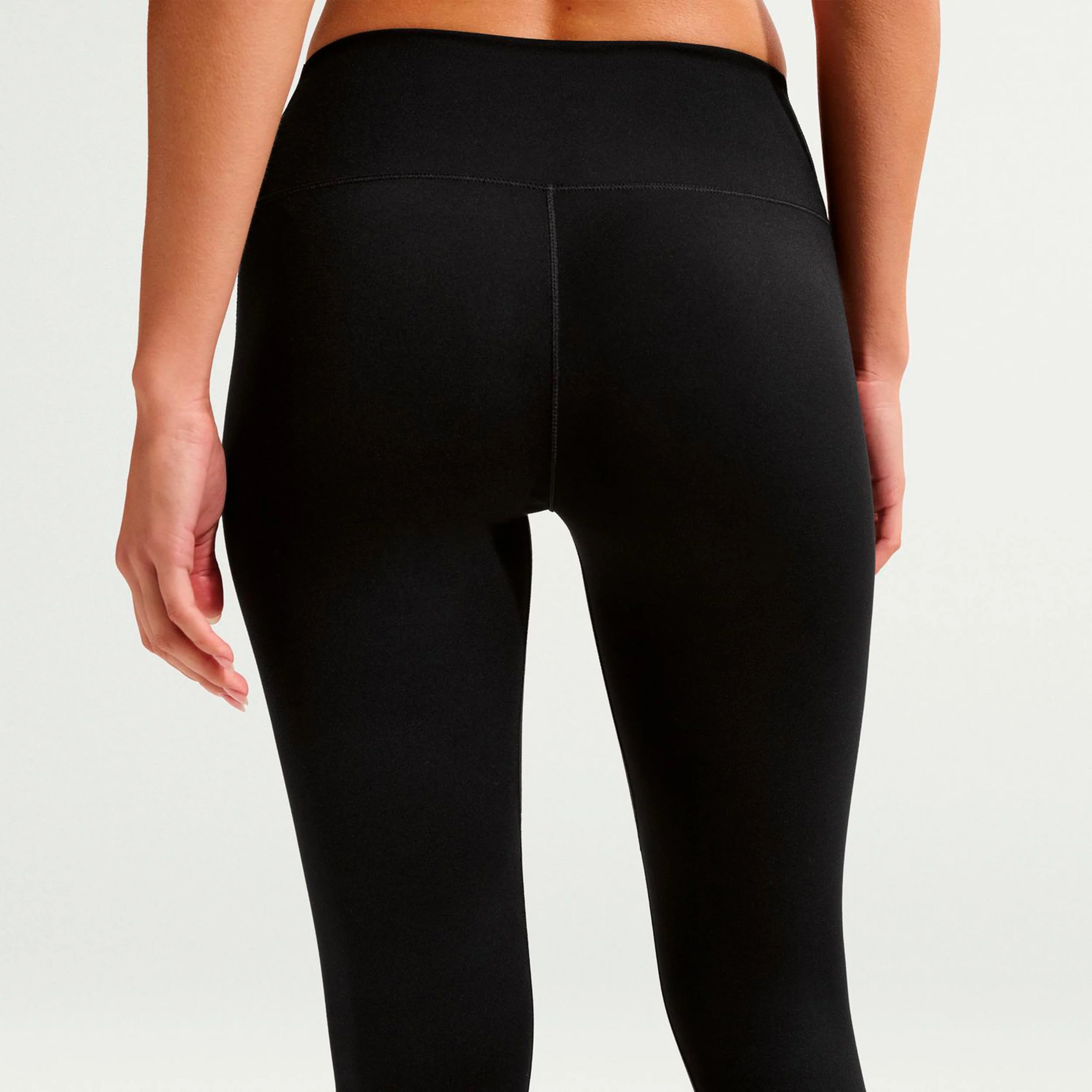 Dri-Fit One High Rise 7/8 Tight Damen-schwarz - Image 4