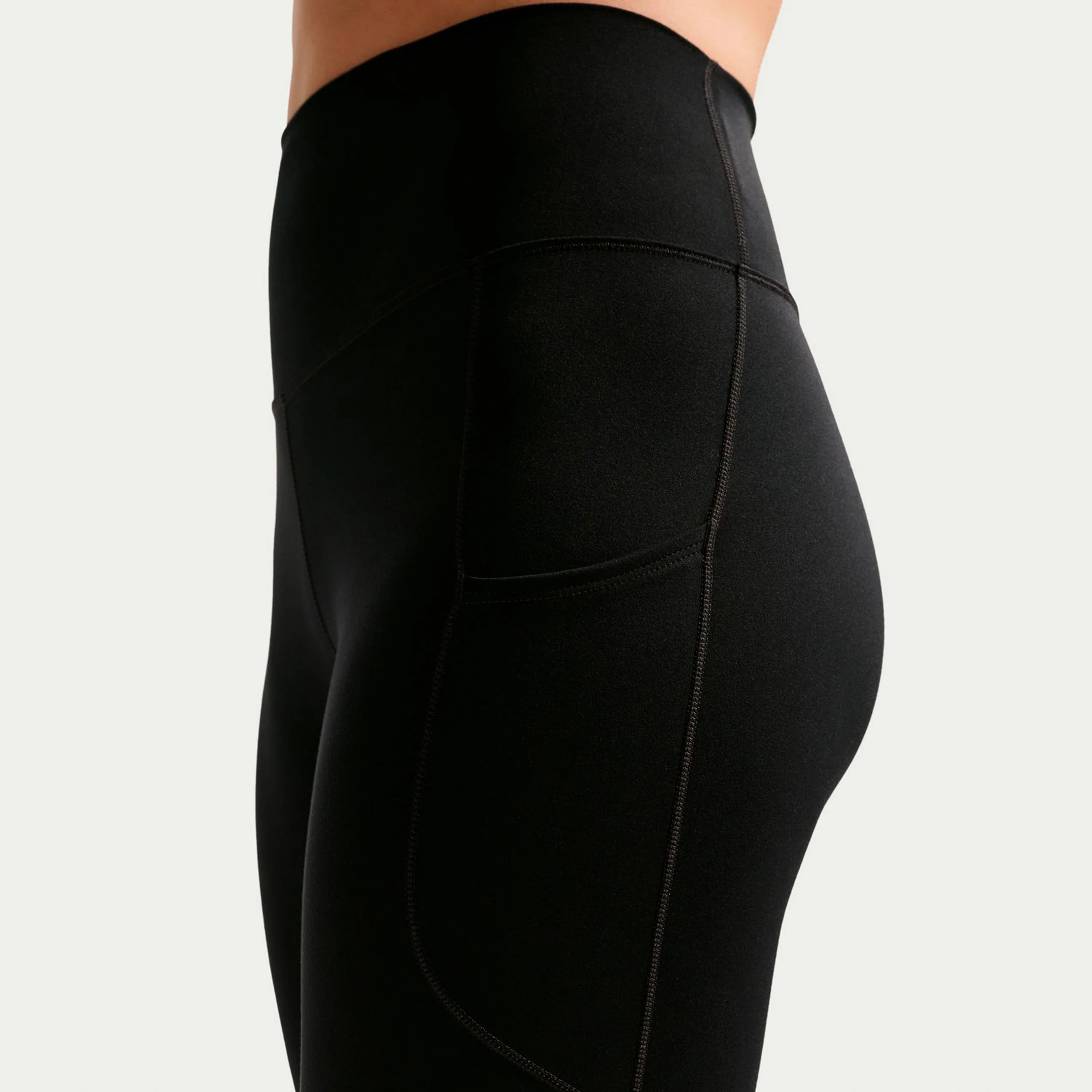 Dri-FIT One High Rise 7/8 Tight Damen-schwarz, weiß - Image 4