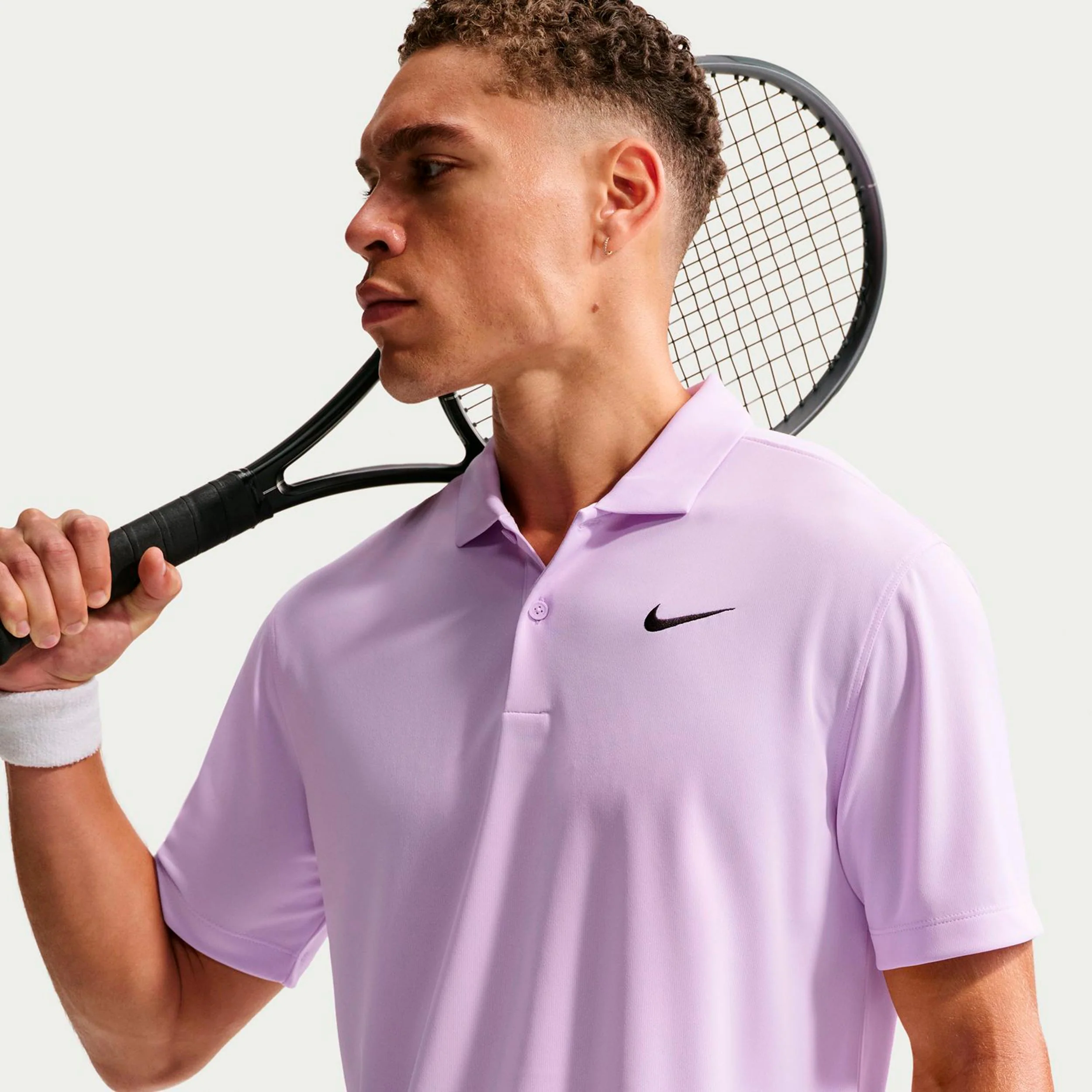 Dri-Fit Victory Court Solid Polo Herren - flieder, schwarz - Image 4