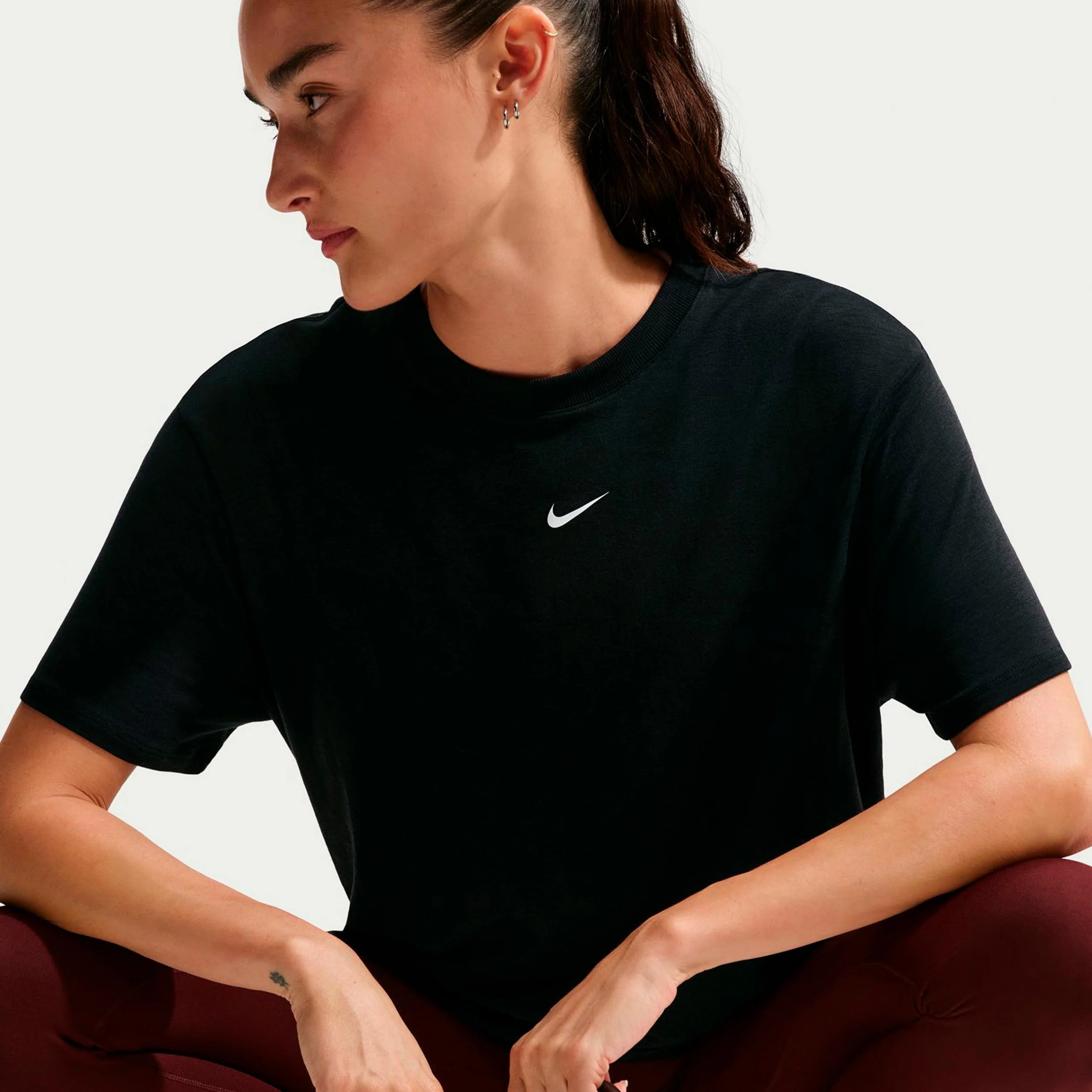 One Relaxed Dri-Fit T-Shirt Damen-schwarz - Image 5