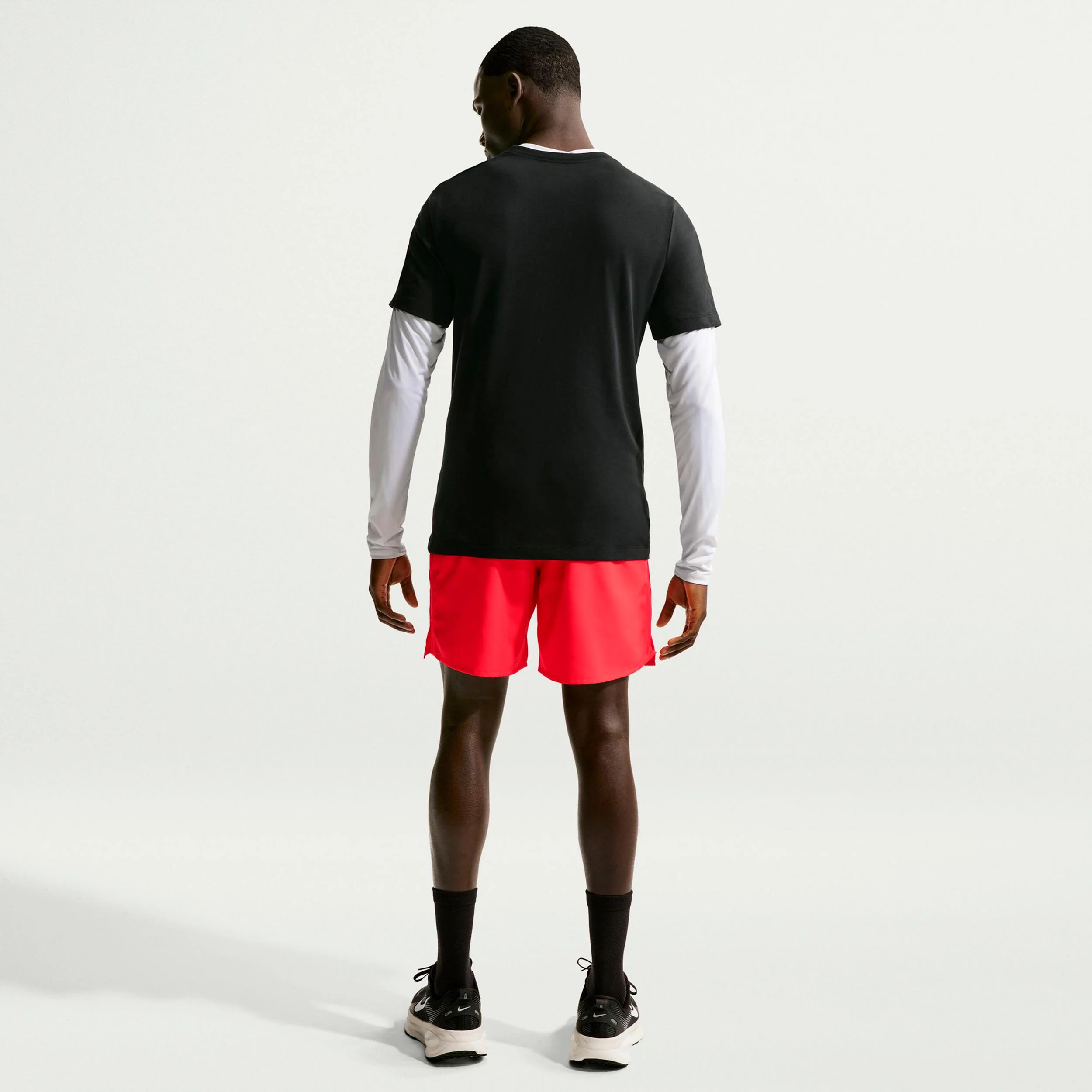 Run Swoosh Laufshirt Herren - schwarz, rot - Image 3