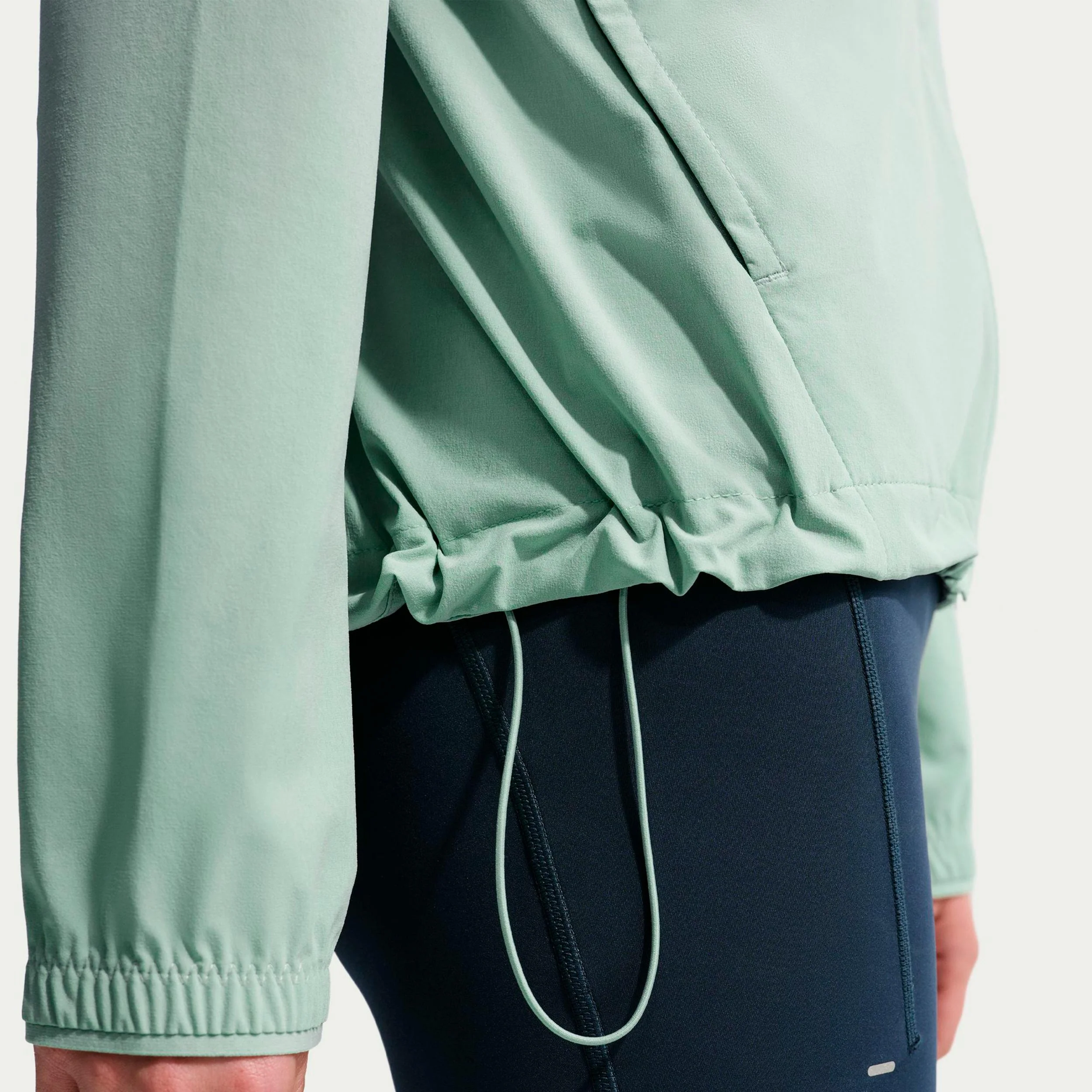 Swift Laufjacke Damen - hellgrün, silber - Image 7