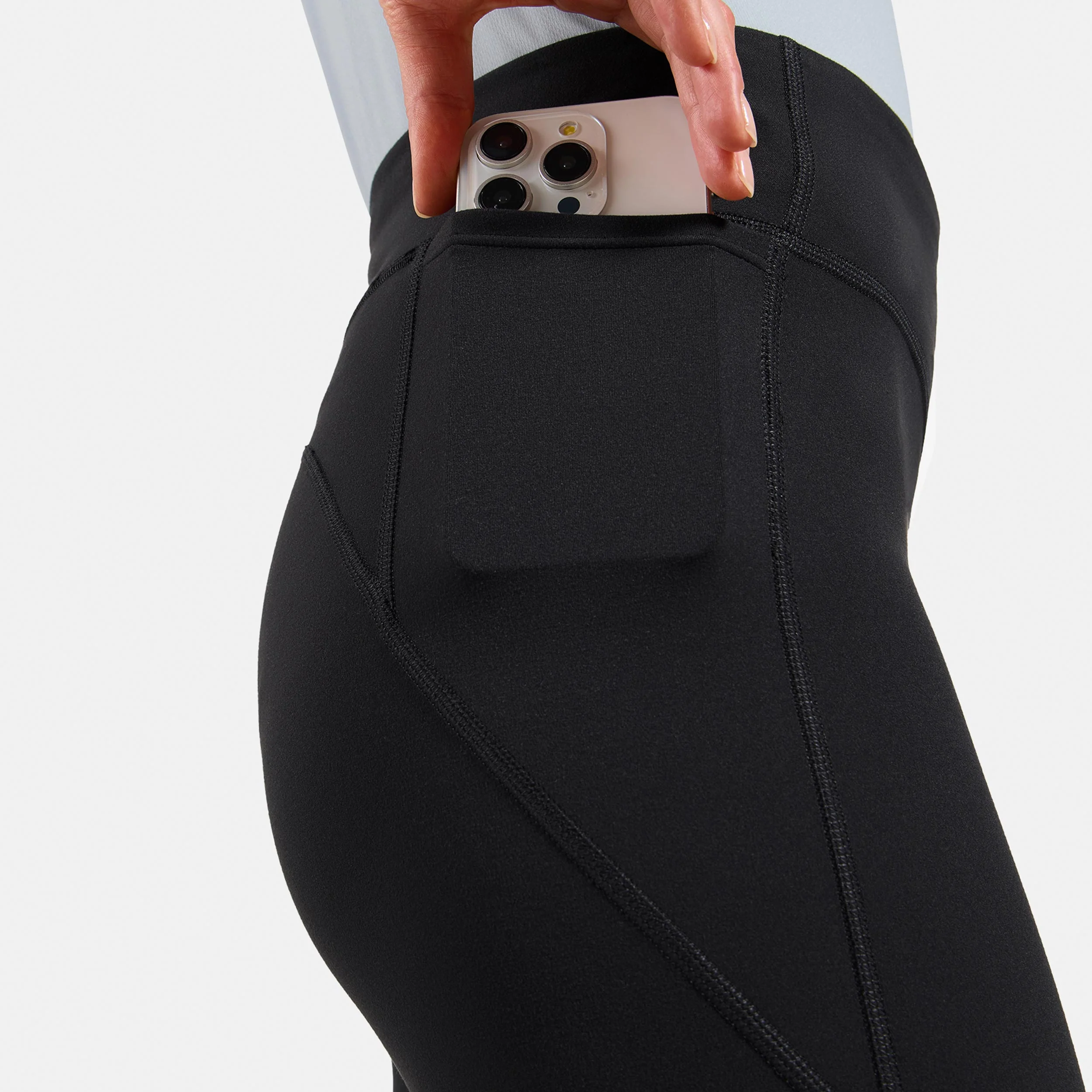 Essential Lauftight Damen-schwarz - Image 6