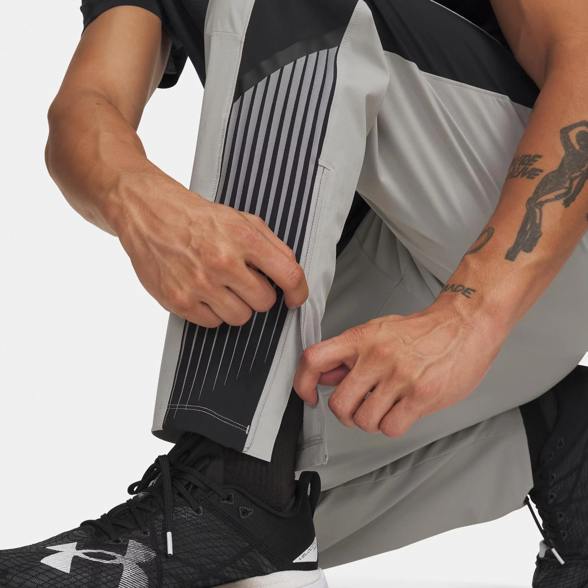 Velociti Storm Laufhose Herren-grau, schwarz - Image 4